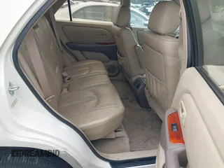 2000 Lexus RX 300 z VIN JT6GF10U8Y0079751, wystawiony jako IAAI lot #42095383 z przebiegiem 187 607 mil mil oraz . Historia ofert i sprzedaży dostępna na DreamBid. Obrazek 8.