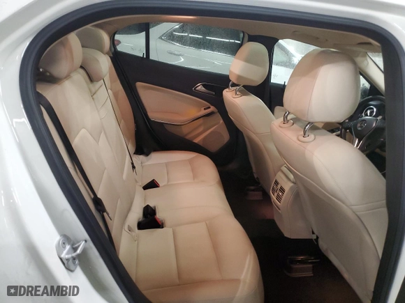 2015 Mercedes-Benz GLA-Class GLA 250 with VIN WDCTG4EB0FJ133283, listed as a Copart auction lot 47014735 with NaN miles and Salvage Title. Bid and sale history available at carsss.com. Image 10.