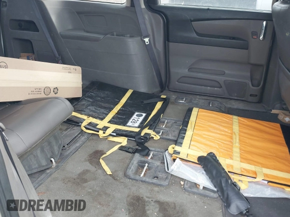 2017 Honda Odyssey EX-L with VIN 5FNRL5H62HB014449, listed as a IAAI auction lot 41736940 with 205,144 mi miles and . Bid and sale history available at DreamBid. Image 8.