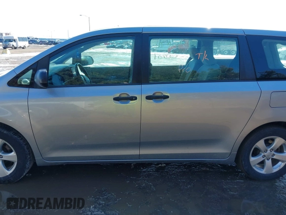 2017 Toyota Sienna L with VIN 5TDZZ3DC2HS823864, listed as a IAAI auction lot 41640613 with 194,318 mi miles and . Bid and sale history available at DreamBid. Image 14.