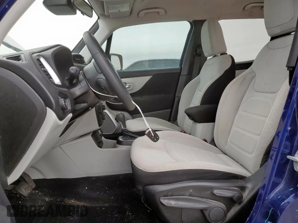 2020 Jeep Renegade Latitude with VIN ZACNJABB2LPL72507, listed as a Copart auction lot 59021305 with 39,034 mi miles and Salvage title. Bid and sale history available at DreamBid. Image 7.
