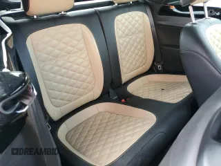 2019 Volkswagen Beetle S с VIN 3VW5DAAT7KM511551, выставлен на аукционе Copart как лот 64180965 с пробегом 65 364 миль миль и Списание • Salvage title. История ставок и продаж доступна на DreamBid. Изображение 10.