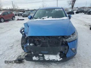 2016 Mazda CX-3 Sport z VIN JM1DKBB72G0124864, wystawiony jako Copart lot #44143535 z przebiegiem 136 750 mil mil oraz Szkoda całkowita • Salvage title. Historia ofert i sprzedaży dostępna na DreamBid. Obrazek 5.