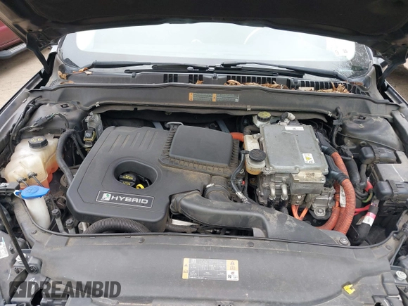 2013 Ford Fusion Titanium Hybrid with VIN 3FA6P0RU2DR281905, listed as a IAAI auction lot 41765130 with 119,348 mi miles. Bid and sale history available at carsss.com. Image 10.