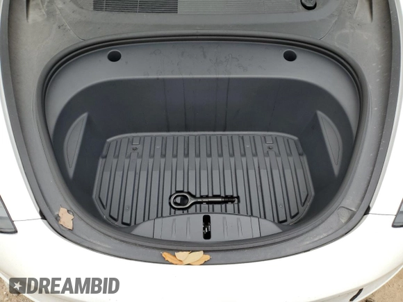 2023 Tesla Model 3 с VIN 5YJ3E1EA1PF600656, выставлен на аукционе Copart как лот 54887235 с пробегом 29 275 миль миль и Списание • Salvage title. История ставок и продаж доступна на DreamBid. Изображение 11.