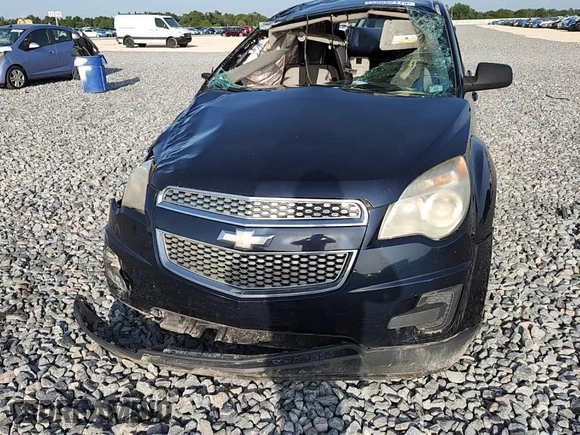 2015 Chevrolet Equinox LS z VIN 2GNALAEK8F1138336, wystawiony jako Copart lot #58652175 z przebiegiem 196 520 mil mil oraz Szkoda całkowita • Salvage title. Historia ofert i sprzedaży dostępna na DreamBid. Obrazek 14.