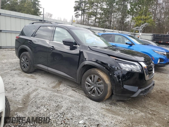 2023 Nissan Pathfinder SV z VIN 5N1DR3BC9PC239793, wystawiony jako Copart lot #43600785 z przebiegiem 39 969 mil mil oraz Czysty tytuł • Clean title. Historia ofert i sprzedaży dostępna na DreamBid. Obrazek 4.