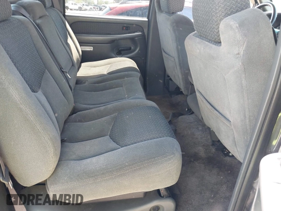 2003 Chevrolet Avalanche with VIN 3GNEC13T03G328843, listed as a IAAI auction lot 42059671 with 210,159 mi miles. Bid and sale history available at carsss.com. Image 8.