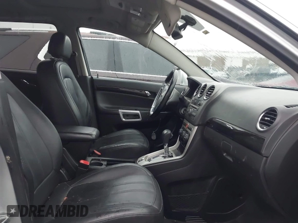 2014 Chevrolet Captiva Sport LTZ with VIN 3GNAL4EK4ES663754, listed as a IAAI auction lot 42111180 with 201,563 mi miles. Bid and sale history available at carsss.com. Image 5.