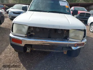 1998 Toyota 4Runner with VIN JT3GM84RXW0025303, listed as a IAAI auction lot 41693239 with 394,689 mi miles. Bid and sale history available at carsss.com. Image 6.
