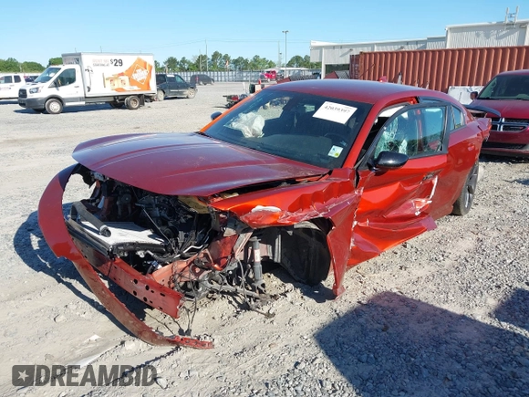 2023 Dodge Charger SXT z VIN 2C3CDXBG5PH511802, wystawiony jako IAAI lot #42039397 z przebiegiem 20 910 mil mil oraz . Historia ofert i sprzedaży dostępna na DreamBid. Obrazek 6.