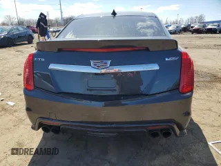 2017 Cadillac CTS-V z VIN 1G6A15S64H0154435, wystawiony jako Copart lot #52790545 z przebiegiem Nie podano mil oraz Tytuł czysty. Historia ofert i sprzedaży dostępna na DreamBid. Obrazek 6.