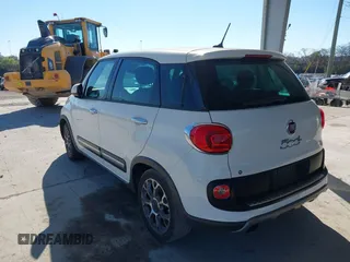 2014 FIAT 500L Trekking with VIN ZFBCFADH1EZ007322, listed as a IAAI auction lot 37905583 with 107,714 mi miles and . Bid and sale history available at DreamBid. Image 3.