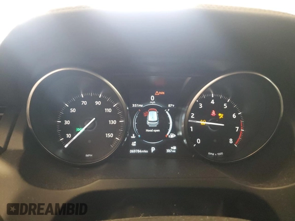 2018 Land Rover Range Rover Evoque SE with VIN SALVP2RX0JH322422, listed as a Copart auction lot 55834765 with 69,784 mi miles and Non repairable. Bid and sale history available at DreamBid. Image 9.