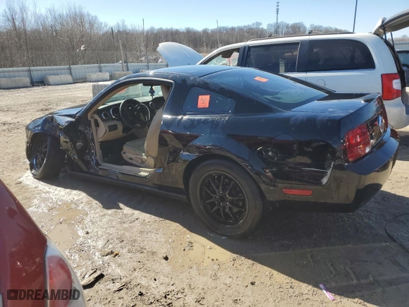2005 Ford Mustang Deluxe with VIN 1ZVFT80NX55157618, listed as a Copart auction lot 47287595 with 141,391 mi miles and Non Repairable. Bid and sale history available at carsss.com. Image 2.