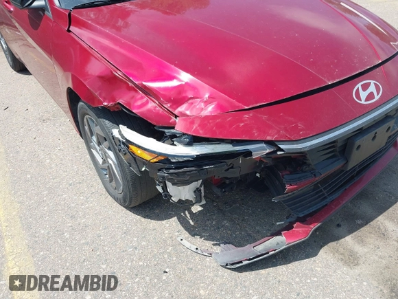 2024 Hyundai Elantra SEL with VIN KMHLM4DG3RU653519, listed as a IAAI auction lot 42761312 with 42,358 mi miles and . Bid and sale history available at DreamBid. Image 6.