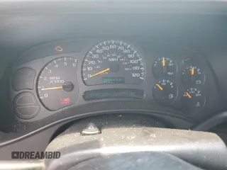 2004 Chevrolet Tahoe LT with VIN 1GNEC13Z84R196100, listed as a Copart auction lot 62810484 with 220,759 mi miles and Salvage Title. Bid and sale history available at carsss.com. Image 9.