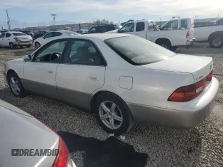 1999 Lexus ES 300 Luxury Sport Sdn with VIN JT8BF28GXX0222753, listed as a Copart auction lot 84555454 with 224,030 mi miles and Clean Title. Bid and sale history available at carsss.com. Image 2.