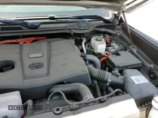 2023 Toyota Tundra Capstone Hybrid z VIN 5TFVC5DB9PX039886, wystawiony jako Copart lot #65602955 z przebiegiem 2 940 mil mil oraz Szkoda całkowita • Salvage title. Historia ofert i sprzedaży dostępna na DreamBid. Obrazek 13.