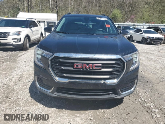 2024 GMC Terrain SLE with VIN 3GKALMEGXRL278935, listed as a Copart auction lot 52300805 with 11,200 mi miles and Salvage title. Bid and sale history available at DreamBid. Image 5.