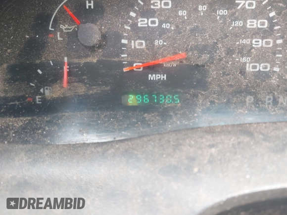 2003 Ford F-250 XL с VIN 3FTNX20L43MB35684, выставлен на аукционе IAAI как лот 42108516 с пробегом 296 730 миль миль и . История ставок и продаж доступна на DreamBid. Изображение 7.