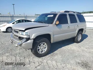2005 Chevrolet Tahoe Z71 with VIN 1GNEK13T05R176441, listed as a Copart auction lot 67232674 with 211,872 mi miles and Salvage Title. Bid and sale history available at carsss.com. Image 1.