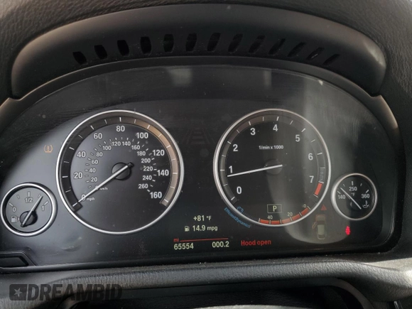 2015 BMW X4 xDrive28i with VIN 5UXXW3C59F0F89517, listed as a Copart auction lot 49989304 with 65,554 mi miles. Bid and sale history available at carsss.com. Image 9.