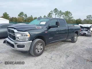 2019 Ram 2500 Tradesman with VIN 3C6UR4HJ3KG712732, listed as a IAAI auction lot 41501124 with 218,362 mi miles. Bid and sale history available at carsss.com. Image 17.