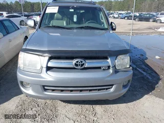 2006 Toyota Sequoia Limited with VIN 5TDBT48A36S277123, listed as a IAAI auction lot 41733917 with 344,207 mi miles. Bid and sale history available at carsss.com. Image 12.