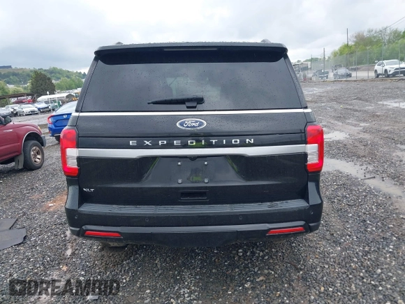 2022 Ford Expedition XLT z VIN 1FMJU1JT2NEA09523, wystawiony jako IAAI lot #42113474 z przebiegiem 52 622 mil mil oraz . Historia ofert i sprzedaży dostępna na DreamBid. Obrazek 16.