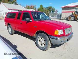 2003 Ford Ranger XL Fleet with VIN 1FTZR15E23TA28067, listed as a IAAI auction lot 40569414 with 114,333 mi miles. Bid and sale history available at carsss.com. Image 1.