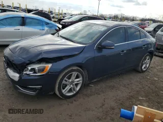 2015 Volvo S60 T5 Drive-E Platinum with VIN YV140MFMXF2355378, listed as a Copart auction lot 46874655 with 91,303 mi miles and Salvage Title. Bid and sale history available at carsss.com. Image 1.