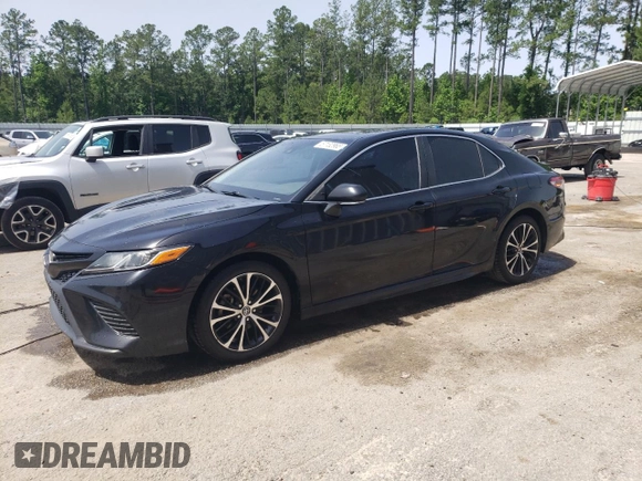 2018 Toyota Camry LE с VIN 4T1B11HKXJU656262, выставлен на аукционе Copart как лот 57132965 с пробегом 106 876 миль миль и Списание • Salvage title. История ставок и продаж доступна на DreamBid. Изображение 1.