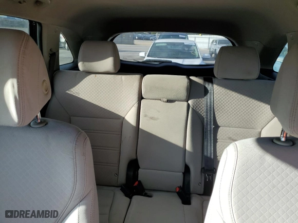 2017 Kia Sorento L with VIN 5XYPG4A39HG284468, listed as a Copart auction lot 47465855 with 102,077 mi miles and Salvage Title. Bid and sale history available at carsss.com. Image 10.