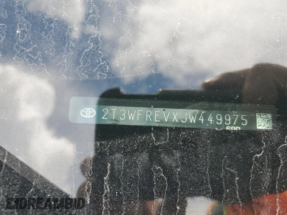 2018 Toyota RAV4 XLE z VIN 2T3WFREVXJW449975, wystawiony jako Copart lot #63962615 z przebiegiem 78 410 mil mil oraz Szkoda całkowita • Salvage title. Historia ofert i sprzedaży dostępna na DreamBid. Obrazek 13.