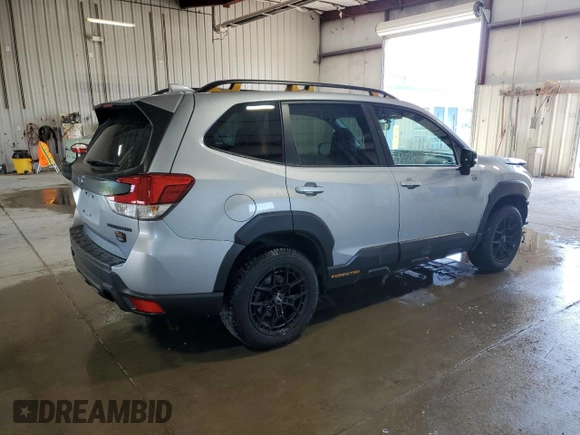 2022 Subaru Forester Wilderness with VIN JF2SKAMCXNH521086, listed as a Copart auction lot 61749005 with 42,228 mi miles and Salvage title. Bid and sale history available at DreamBid. Image 3.