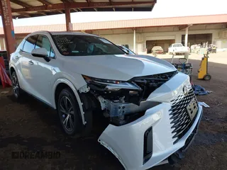 2024 Lexus RX 350 z VIN 2T2BAMBAXRC042418, wystawiony jako IAAI lot #41696464 z przebiegiem 5666 mil mil oraz . Historia ofert i sprzedaży dostępna na DreamBid. Obrazek 1.