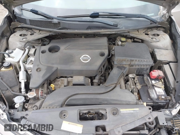 2014 Nissan Altima SV with VIN 1N4AL3AP9EN363762, listed as a IAAI auction lot 42128232 with 114,006 mi miles and . Bid and sale history available at carsss.com. Image 10.