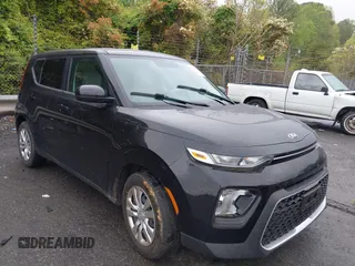 2020 Kia Soul S with VIN KNDJ23AU6L7720237, listed as a IAAI auction lot 42018233 with 22,359 mi miles and . Bid and sale history available at DreamBid. Image 1.