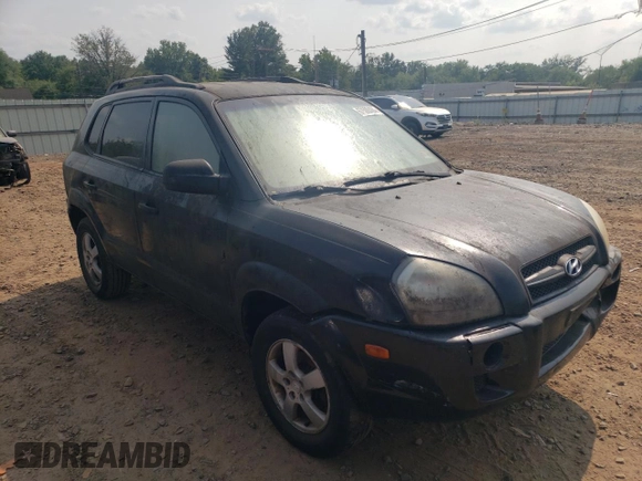 2005 Hyundai Tucson GL with VIN KM8JM12BX5U075930, listed as a Copart auction lot 67500484 with 141,028 mi miles and Salvage Title. Bid and sale history available at carsss.com. Image 4.