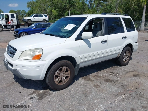 2004 Honda Pilot EX with VIN 2HKYF18664H550277, listed as a IAAI auction lot 41966015 with 285,700 mi miles. Bid and sale history available at carsss.com. Image 2.