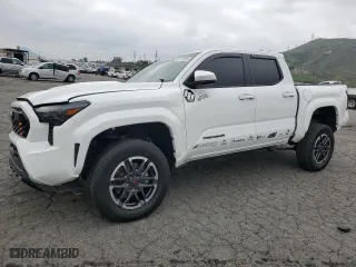 2024 Toyota Tacoma 2WD SR5 with VIN 3TMKB5FN0RM000917, listed as a Copart auction lot 50772305 with NaN miles and Salvage Title. Bid and sale history available at carsss.com. Image 1.