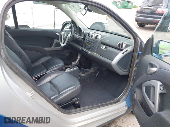 2008 Smart fortwo Pure with VIN WMEEJ31X88K167241, listed as a IAAI auction lot 42214530 with 75,289 mi miles and . Bid and sale history available at DreamBid. Image 5.