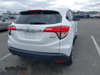 2022 Honda HR-V LX with VIN 3CZRU6H30NM741325, listed as a IAAI auction lot 42037067 with 49,659 mi miles. Bid and sale history available at carsss.com. Image 4.