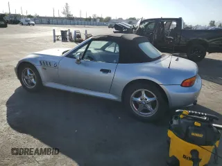 1999 BMW Z3 2.5L with VIN 4USCH9331XLG00399, listed as a Copart auction lot 84729914 with 12,289 mi miles and Non Repairable. Bid and sale history available at carsss.com. Image 2.
