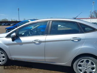 2013 Ford Fiesta SE with VIN 3FADP4BJ7DM207522, listed as a IAAI auction lot 41962314 with 191,550 mi miles. Bid and sale history available at carsss.com. Image 15.