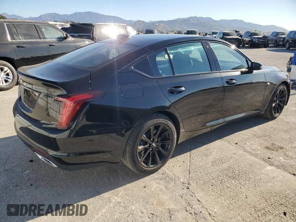 2024 Cadillac CT5 Luxury z VIN 1G6DM5RKXR0126275, wystawiony jako Copart lot #82245284 z przebiegiem 1 332 mil mil oraz Szkoda całkowita • Salvage title. Historia ofert i sprzedaży dostępna na DreamBid. Obrazek 3.