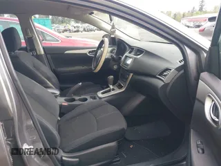 2015 Nissan Sentra SV z VIN 3N1AB7AP2FY326810, wystawiony jako IAAI lot #42235939 z przebiegiem 86 105 mil mil oraz . Historia ofert i sprzedaży dostępna na DreamBid. Obrazek 5.