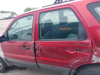 2003 Ford Escape XLS Popular with VIN 1FMYU02173KB35039, listed as a IAAI auction lot 42027491 with 208,808 mi miles and . Bid and sale history available at DreamBid. Image 14.