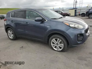 2017 Kia Sportage LX z VIN KNDPMCAC9H7275589, wystawiony jako Copart lot #61273045 z przebiegiem 182 683 mil mil oraz Czysty tytuł • Clean title. Historia ofert i sprzedaży dostępna na DreamBid. Obrazek 4.